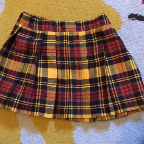 Sweet plaid skirt and embroidered sweater set. Perfect for fall! - Picture 2 of 5